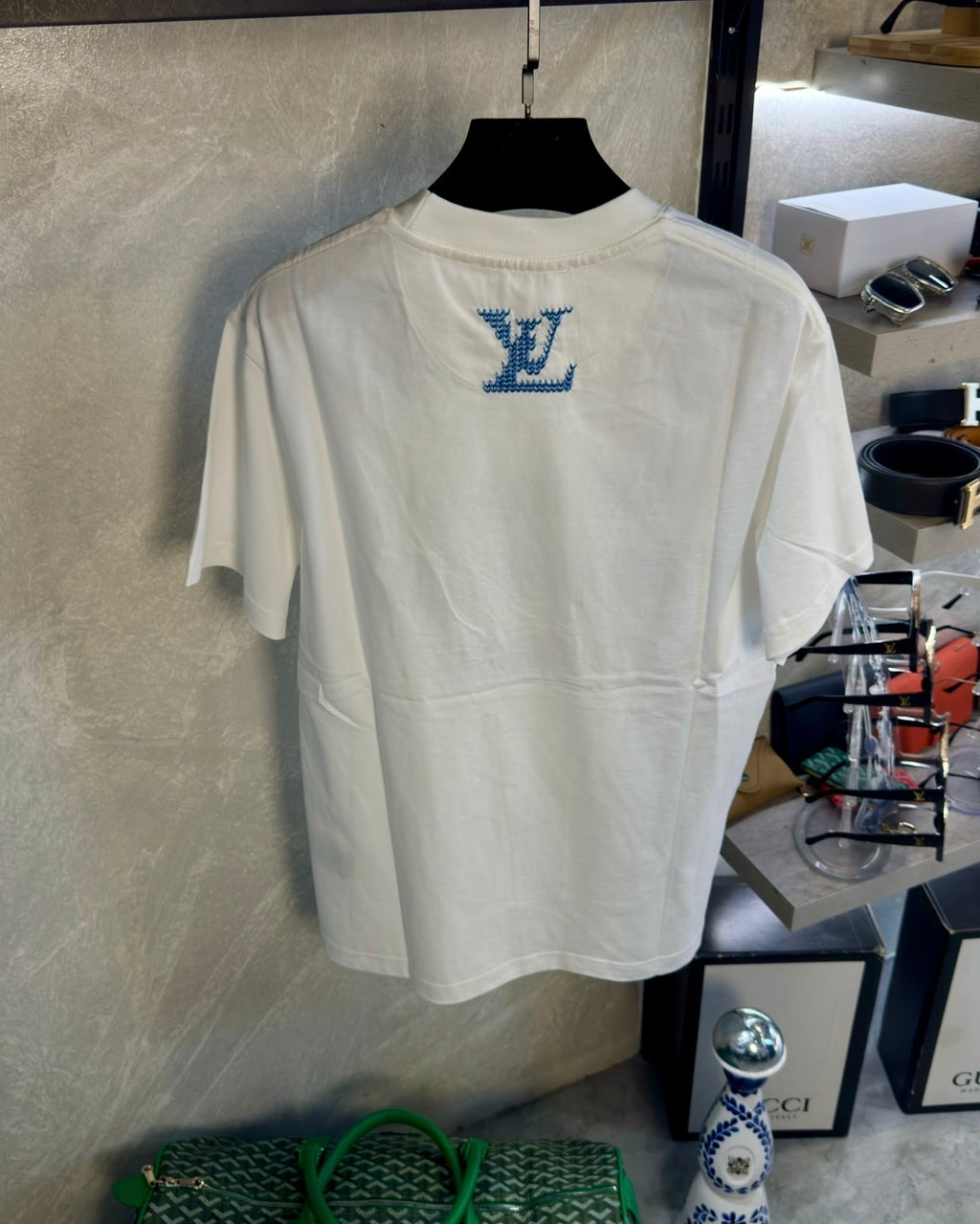 TSHIRT LV - 1142