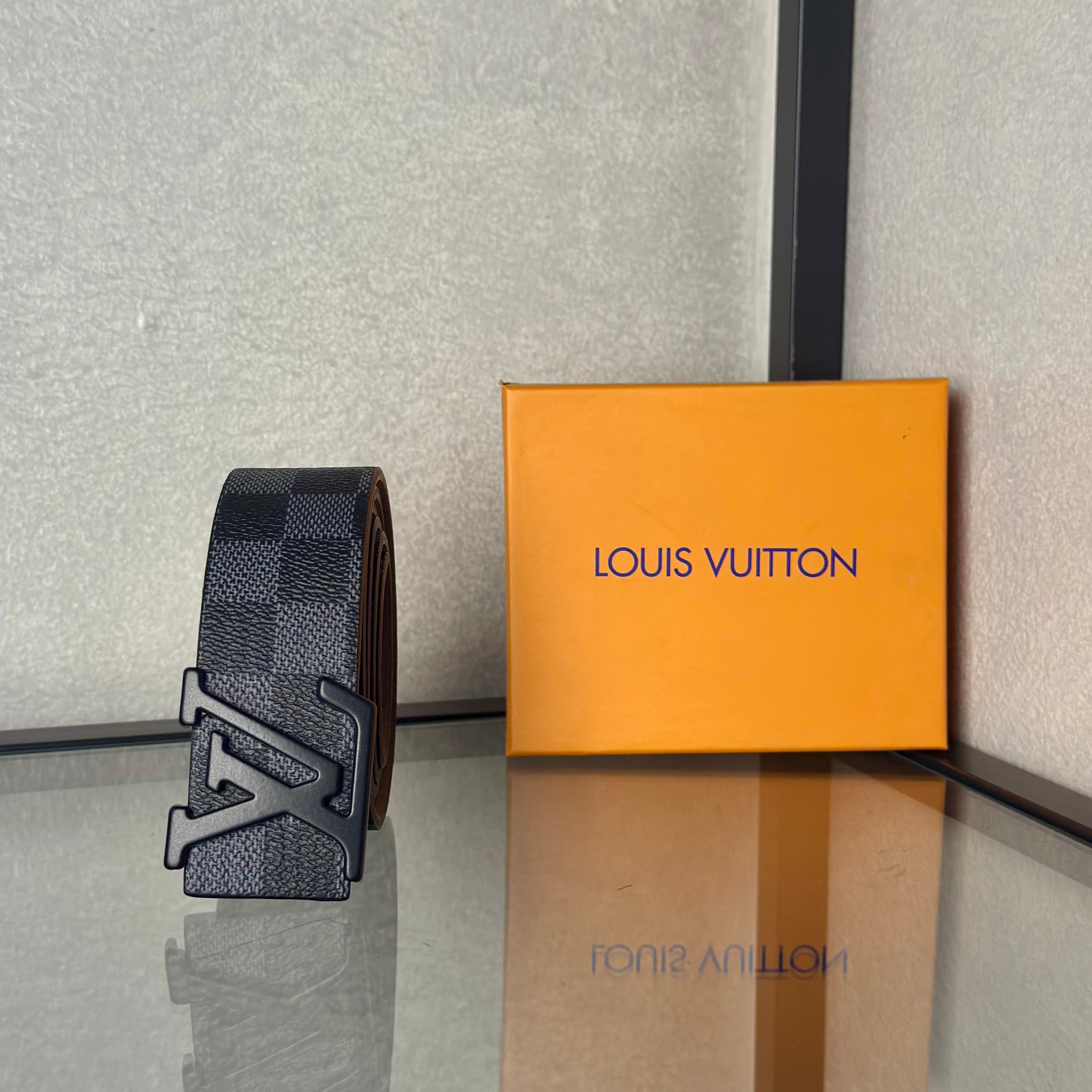 ΖΩΝΗ LV - 3004